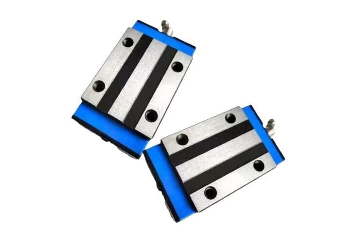 Ball Linear Guideway 0.2-0.6cm³/Hr Rail And Block Lock Type  Screw Hole