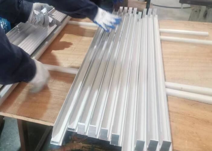 Aluminum Frame Of Solar Panel Silver And Black Finish For Style And Durability